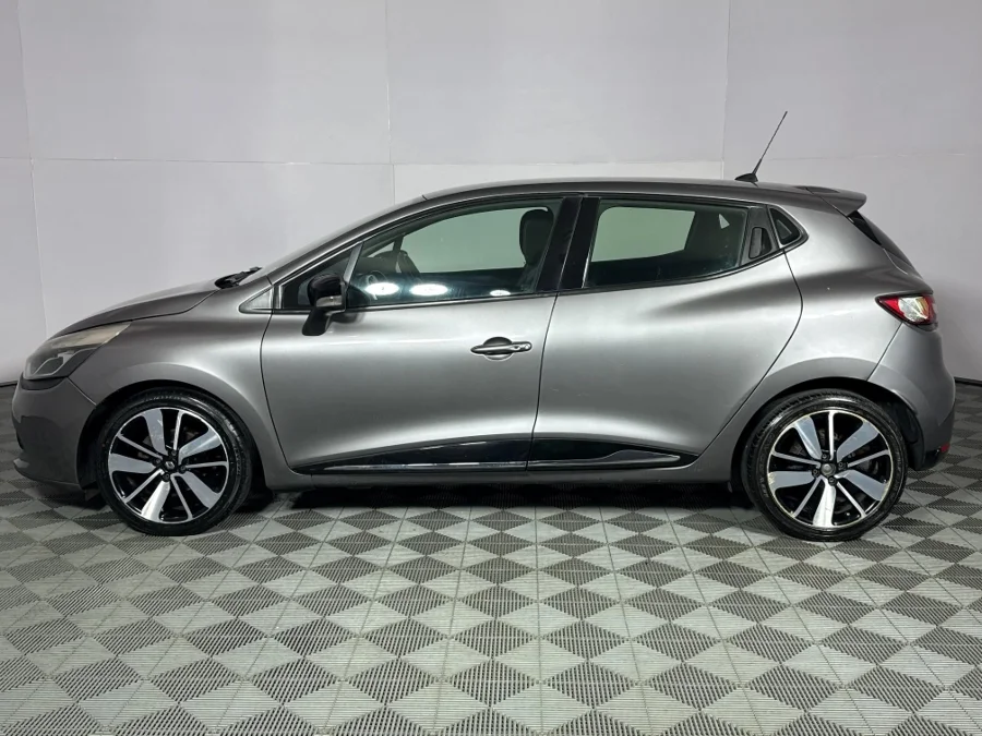Used 2013 Renault Clio 66kW turbo Dynamique - WeBuyCars Rustenburg