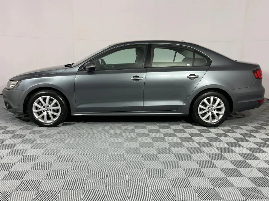 Used 2013 Volkswagen Jetta 1.4TSI Comfortline auto - WeBuyCars Richmond Used 2013 Volkswagen Jetta 1.4TSI Comfortline auto - WeBuyCars Richmond