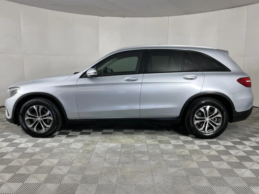 Used 2017 Mercedes-Benz GLC 250d 4Matic - WeBuyCars The Dome Used 2017 Mercedes-Benz GLC 250d 4Matic - WeBuyCars The Dome