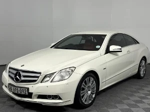 Used 2012 Mercedes-Benz E-Class E250CGI coupé Elegance