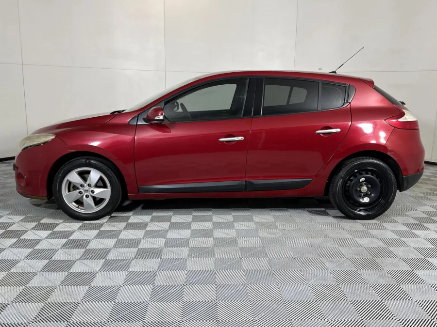 Used 2010 Renault Megane Mégane 1.4TCe Dynamique - WeBuyCars Midstream