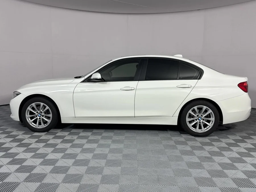 Used 2018 BMW 3 Series 320i sports-auto - WeBuyCars Brackenfell Cape Town Used 2018 BMW 3 Series 320i sports-auto - WeBuyCars Brackenfell Cape Town