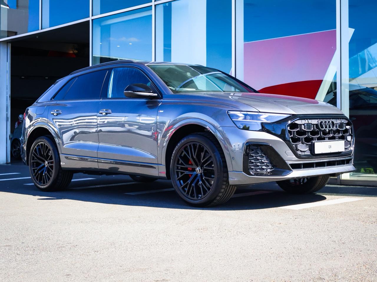 New 2026 Audi Q8 45TDI quattro
