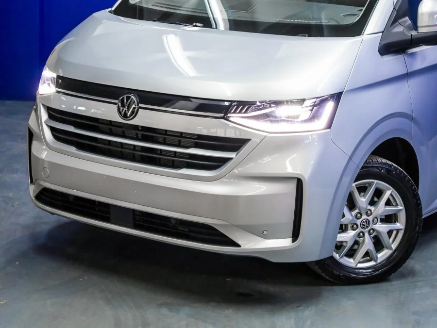 New 2026 Volkswagen Transporter 2.0TDI Kombi SWB Style 4Motion - VW Bryanston New 2026 Volkswagen Transporter 2.0TDI Kombi SWB Style 4Motion - VW Bryanston