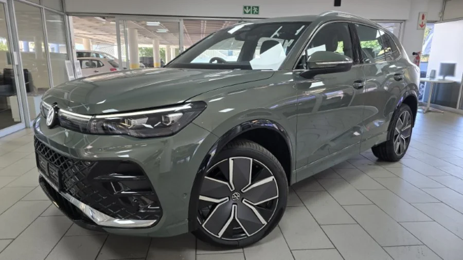 New 2026 Volkswagen Tiguan 2.0TSI R-Line 4Motion - VW Northcliff New 2026 Volkswagen Tiguan 2.0TSI R-Line 4Motion - VW Northcliff