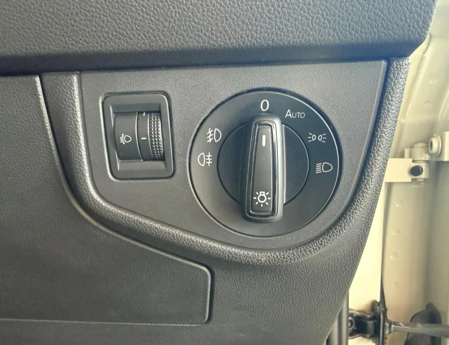 Preloaded Image 19