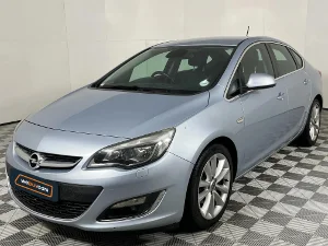Used 2014 Opel Astra sedan 1.6 Turbo Cosmo
