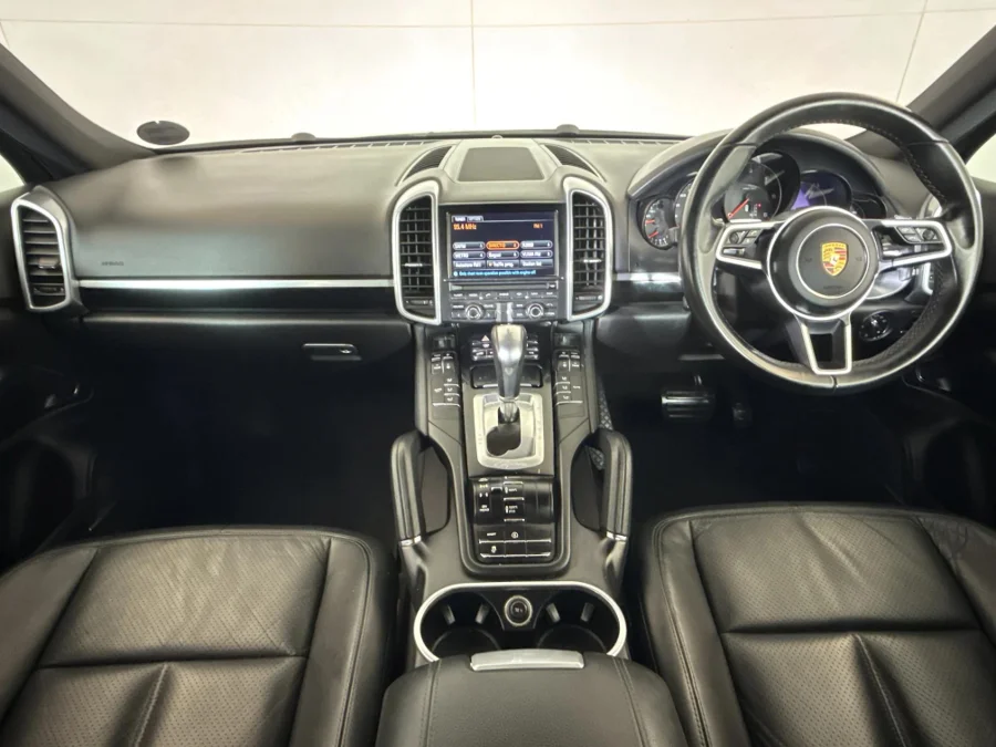 Used 2015 Porsche Cayenne diesel - WeBuyCars Midstream Used 2015 Porsche Cayenne diesel - WeBuyCars Midstream