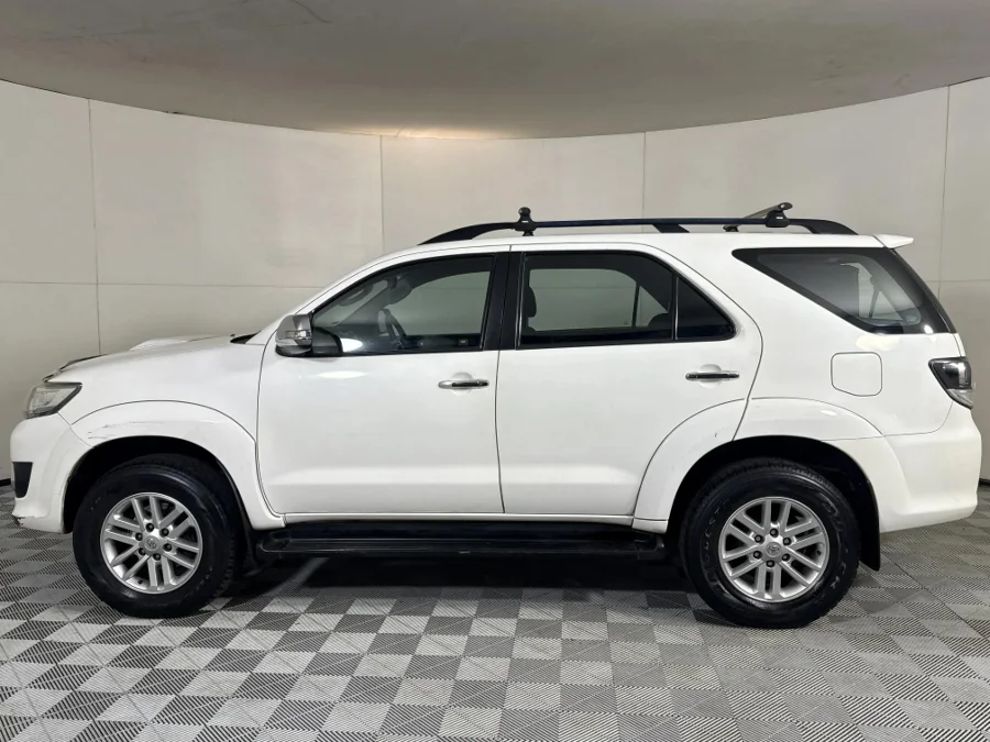 Used 2015 Toyota Fortuner 2.5D-4D - WeBuyCars Midstream