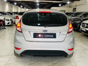 Used 2017 Ford Fiesta sedan 1.4 Ambiente Used 2017 Ford Fiesta sedan 1.4 Ambiente