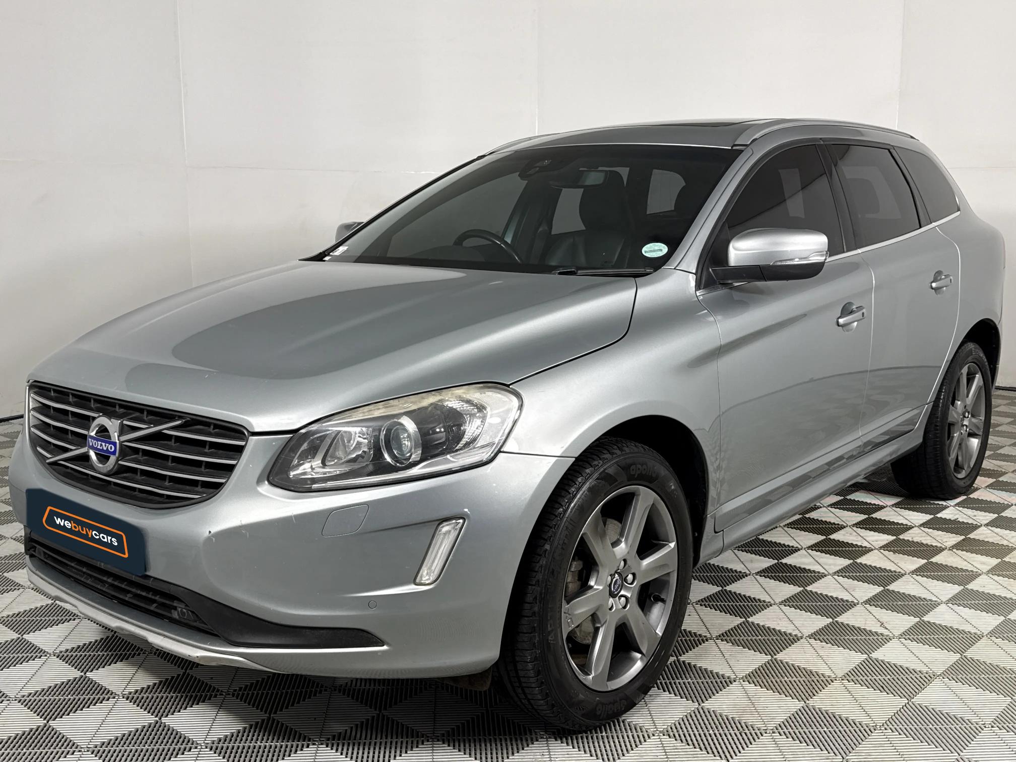 Used 2016 Volvo XC60 T5 Momentum