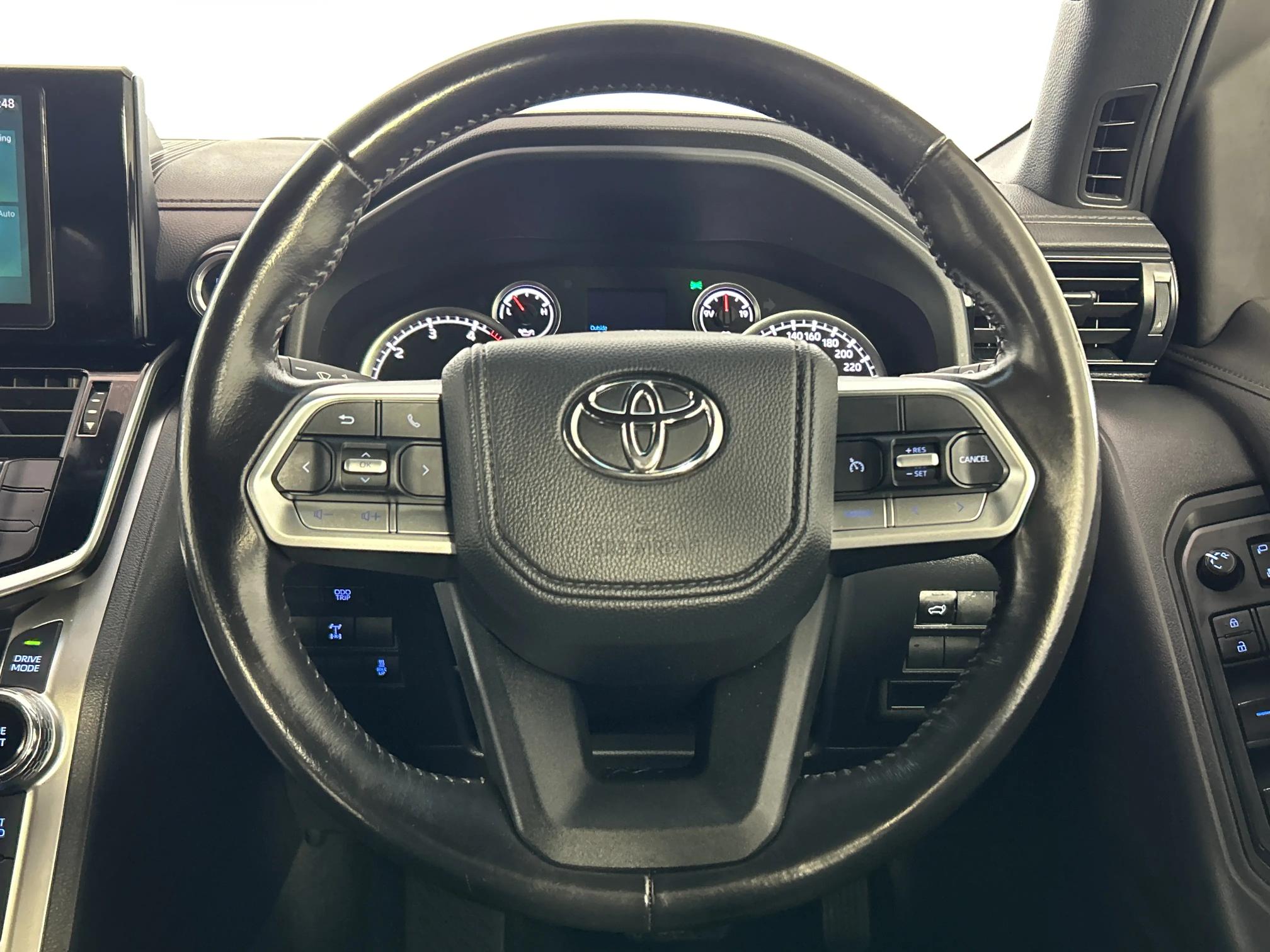 Used Used 2026 Toyota Land Cruiser 300 3.3D ZX for sale in Limpopo