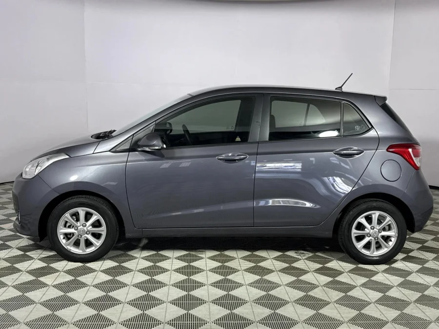 Used 2018 Hyundai Grand i10 1.25 Fluid - WeBuyCars Durban Used 2018 Hyundai Grand i10 1.25 Fluid - WeBuyCars Durban
