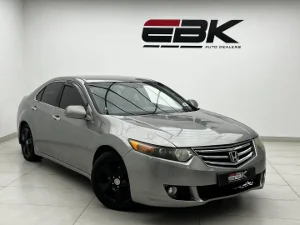 Used 2011 Honda Accord 2.0 Elegance auto Used 2011 Honda Accord 2.0 Elegance auto