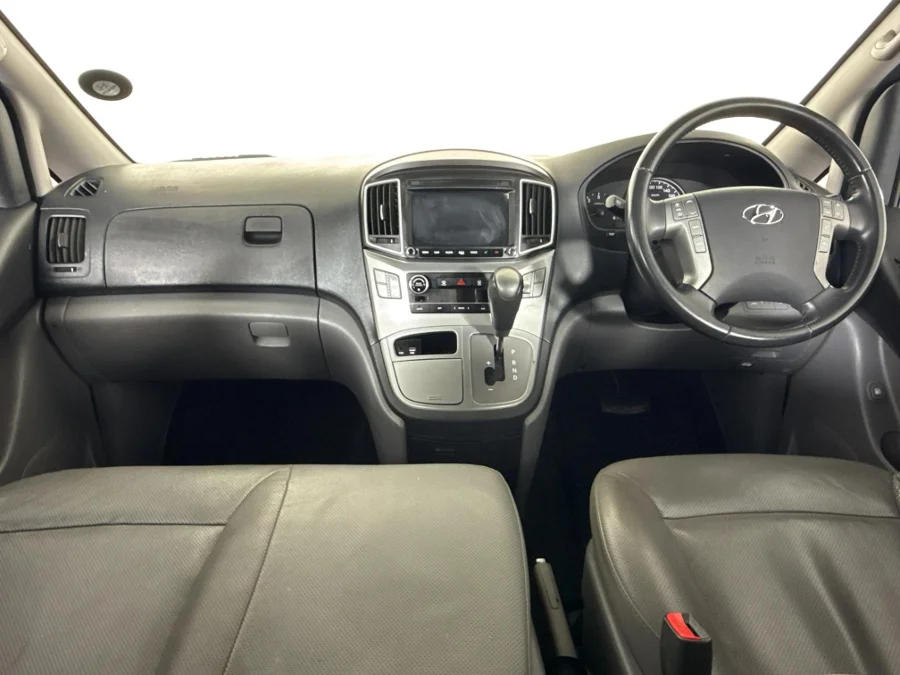 Used 2020 Hyundai H-1 2.5VGTi bus Elite 9-seater - WeBuycars East London