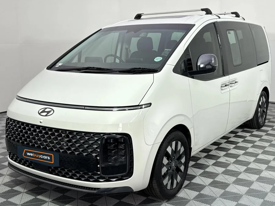 Used 2022 Hyundai Staria 2.2D Luxury - WeBuyCars Germiston Used 2022 Hyundai Staria 2.2D Luxury - WeBuyCars Germiston