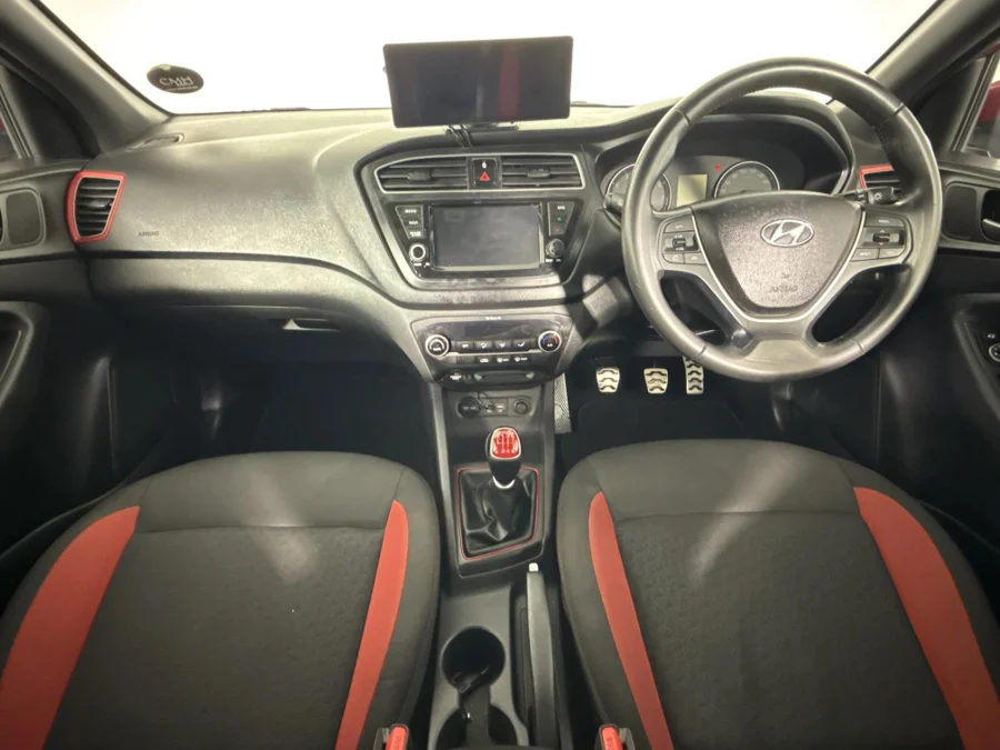 Used 2018 Hyundai i20 Active 1.4 Fluid - WeBuyCars The Dome Used 2018 Hyundai i20 Active 1.4 Fluid - WeBuyCars The Dome