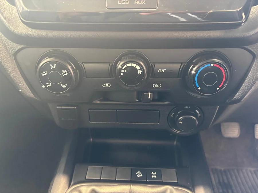 Used 2023 Isuzu D-Max 1.9TD double cab L 4x4 manual - Driverite Bryanston