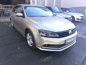 Used 2015 Volkswagen Jetta 1.4TSI Comfortline Used 2015 Volkswagen Jetta 1.4TSI Comfortline
