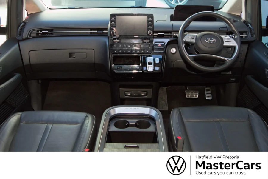 Used 2023 Hyundai Staria 2.2D Luxury - VW Pretoria