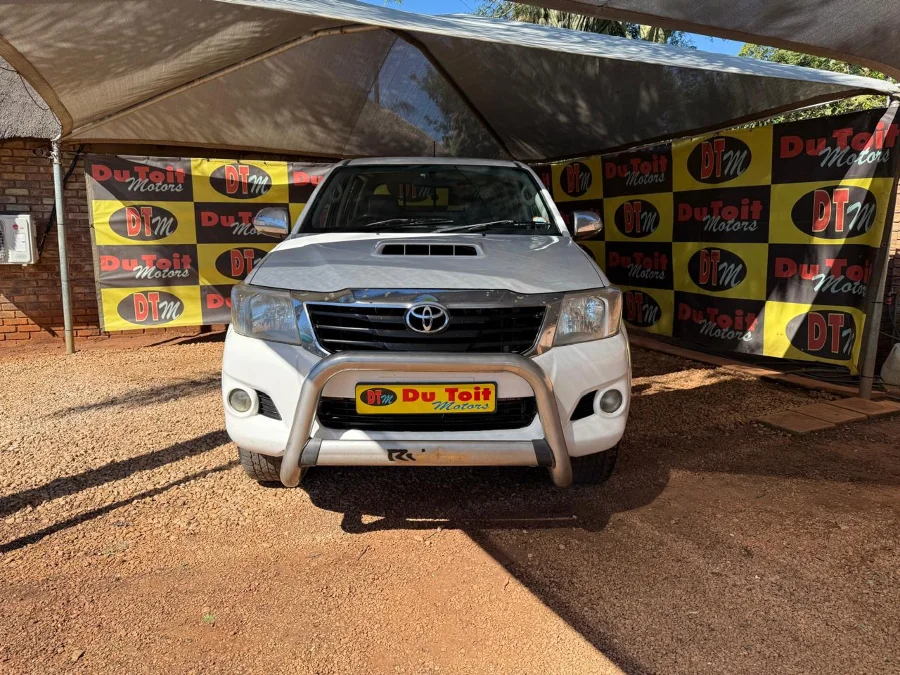 Used 2011 Toyota Hilux 3.0D-4D double cab 4x4 Raider Legend 40 - Du Toit Motors Used 2011 Toyota Hilux 3.0D-4D double cab 4x4 Raider Legend 40 - Du Toit Motors