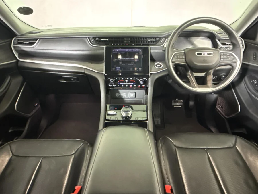 Used 2023 Jeep Grand Cherokee 3.6 4x4 Limited - WeBuyCars Midstream