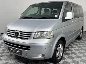 Used 2008 Volkswagen Caravelle 2.5TDI auto Used 2008 Volkswagen Caravelle 2.5TDI auto