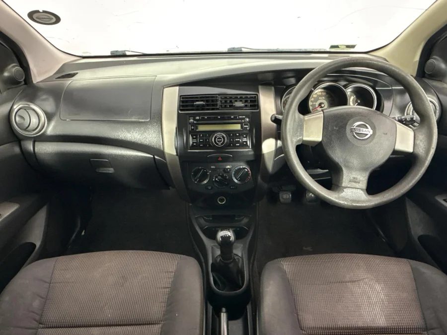 Used 2011 Nissan Livina X-Gear 1.6 Acenta+ - WeBuyCars Germiston