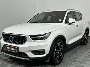 Used 2018 Volvo XC40 D4 AWD Inscription Used 2018 Volvo XC40 D4 AWD Inscription