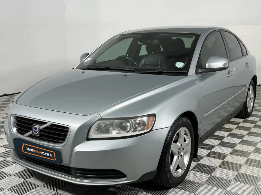 Used 2010 Volvo S40 1.6D DRIVe - WeBuyCars Silverlakes Used 2010 Volvo S40 1.6D DRIVe - WeBuyCars Silverlakes