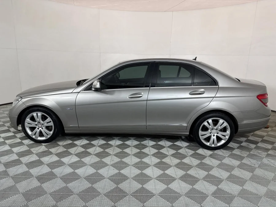 Used 2009 Mercedes-Benz C-Class C180 Kompressor Classic Touchshift - WeBuyCars JHB South