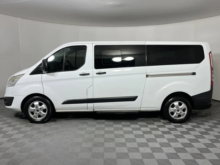 Used 2018 Ford Tourneo Custom 2.2TDCi LWB Trend - WeBuyCars Montana