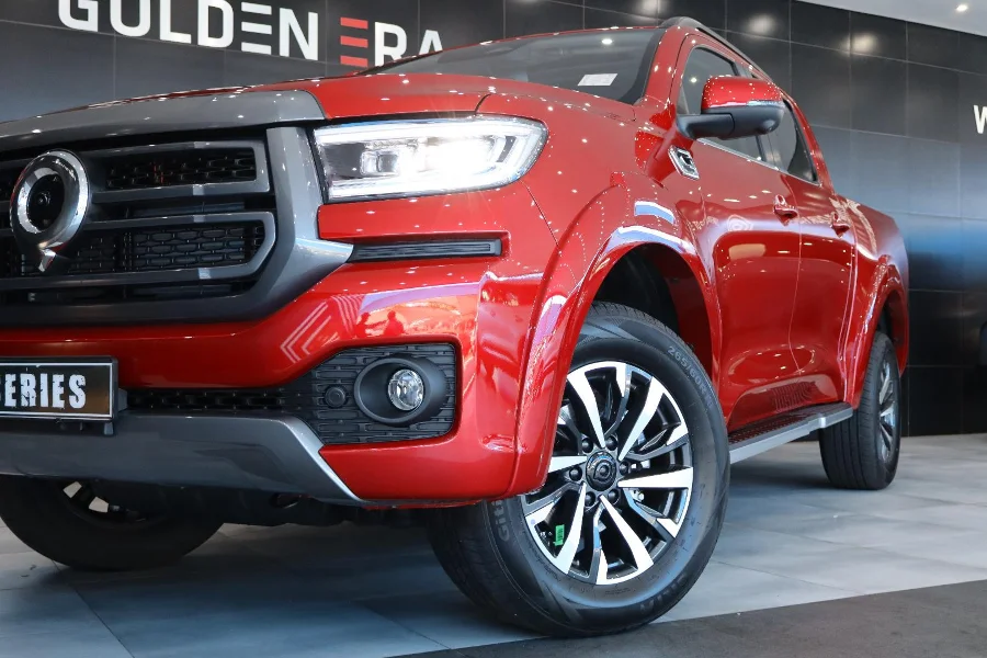 Used 2025 GWM P300 2.4T double cab LT 4x4 - Golden Era Motors Used 2025 GWM P300 2.4T double cab LT 4x4 - Golden Era Motors