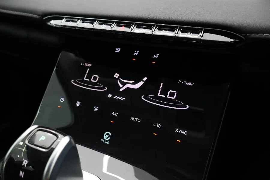 Preloaded Image 19