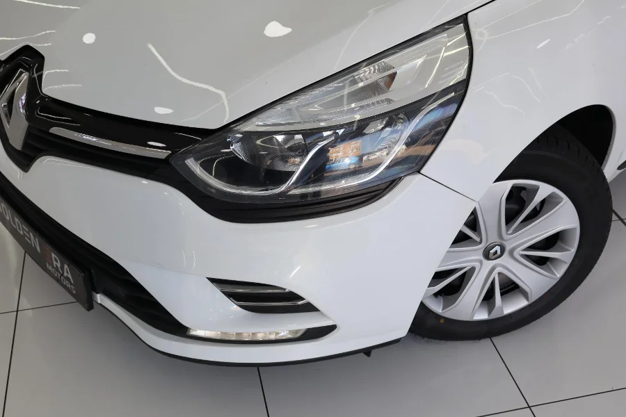 Used 2020 Renault Clio 66kW turbo Authentique - Golden Era Motors Used 2020 Renault Clio 66kW turbo Authentique - Golden Era Motors