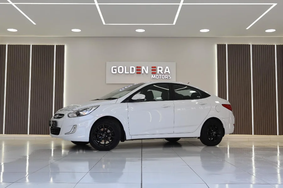 Used 2018 Hyundai Accent sedan 1.6 Fluid - Golden Era Motors Used 2018 Hyundai Accent sedan 1.6 Fluid - Golden Era Motors