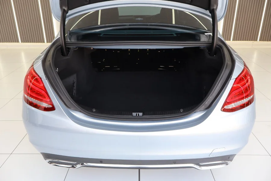 Used 2018 Mercedes-Benz C-Class C200 Avantgarde auto - Golden Era Motors Used 2018 Mercedes-Benz C-Class C200 Avantgarde auto - Golden Era Motors