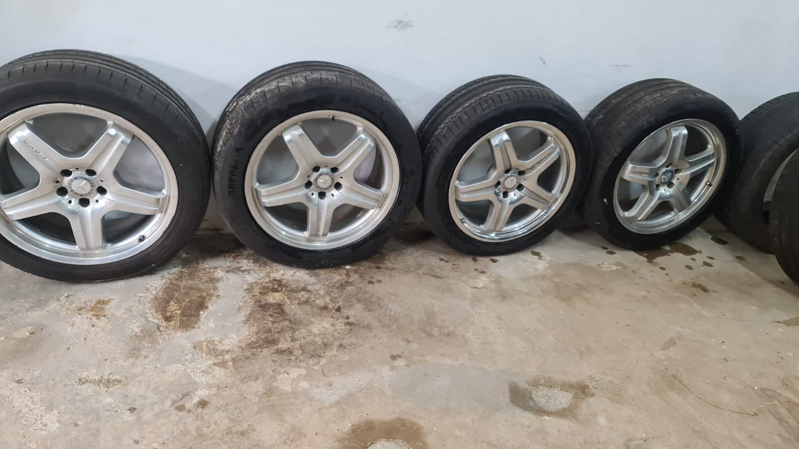 Used MERC ML500 2015 7 x TYRES & 4 x RIMS FOR SALE for sale in