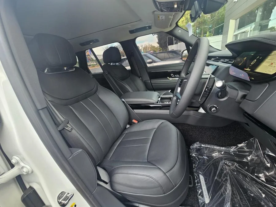 Used 2024 Land Rover Range Rover D350 SV L - Khensani Imports And Exports Used 2024 Land Rover Range Rover D350 SV L - Khensani Imports And Exports
