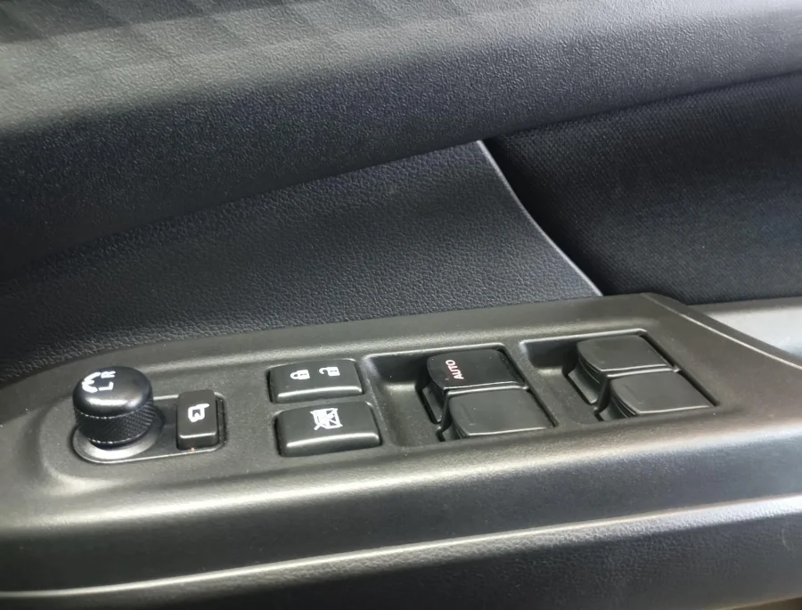 Used 2025 Suzuki Swift 1.2 GLX auto - Suzuki Johannesburg South
