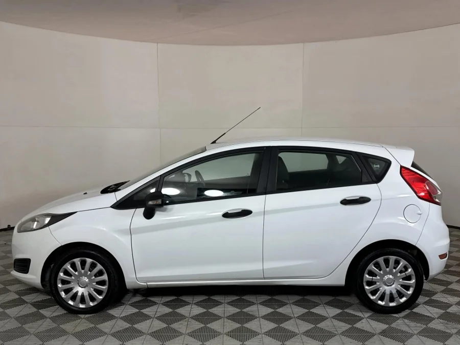 Used 2015 Ford Fiesta 5-door 1.4 Ambiente - WeBuyCars JHB South Used 2015 Ford Fiesta 5-door 1.4 Ambiente - WeBuyCars JHB South