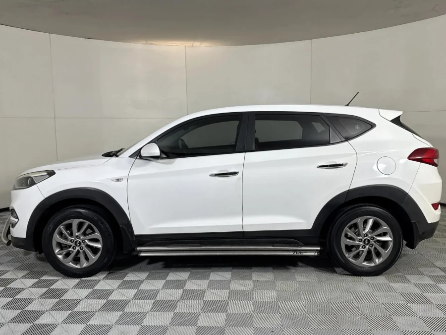 Used 2017 Hyundai Tucson 2.0 Premium auto - WeBuyCars Midstream
