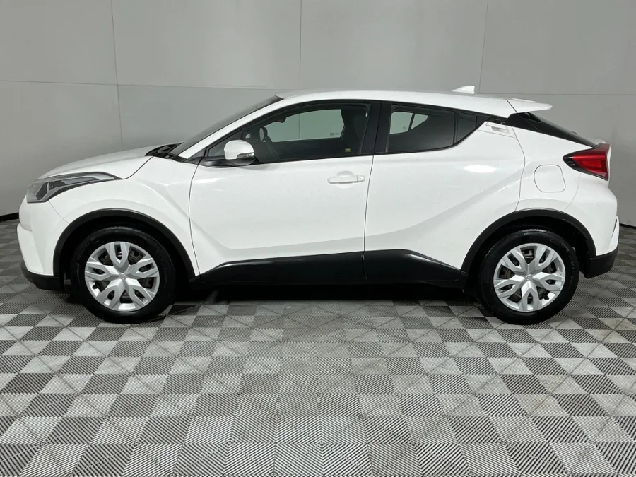 Used 2019 Toyota C-HR 1.2T - WeBuyCars Gqeberha