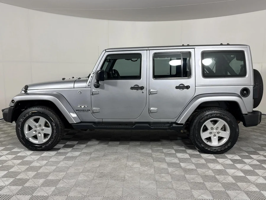 Used 2016 Jeep Wrangler Unlimited Sahara 3.6L 75th Anniversary Edition - WeBuyCars Vereeniging