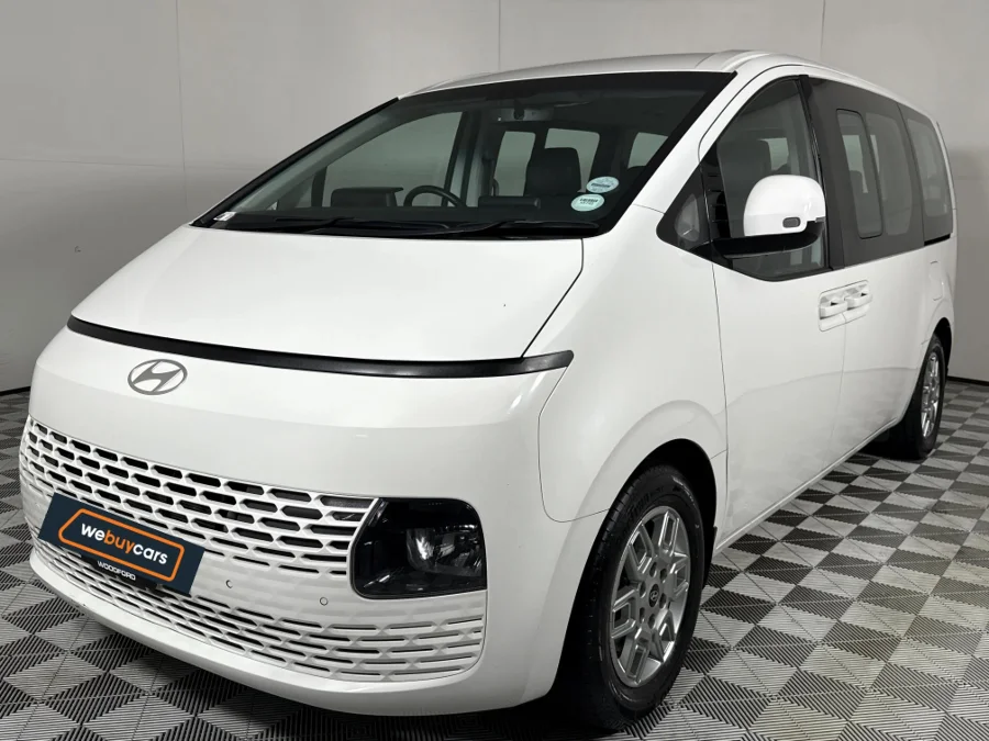 Used 2024 Hyundai Staria 2.2D Executive 9-seater - WeBuyCars Riverhorse Used 2024 Hyundai Staria 2.2D Executive 9-seater - WeBuyCars Riverhorse