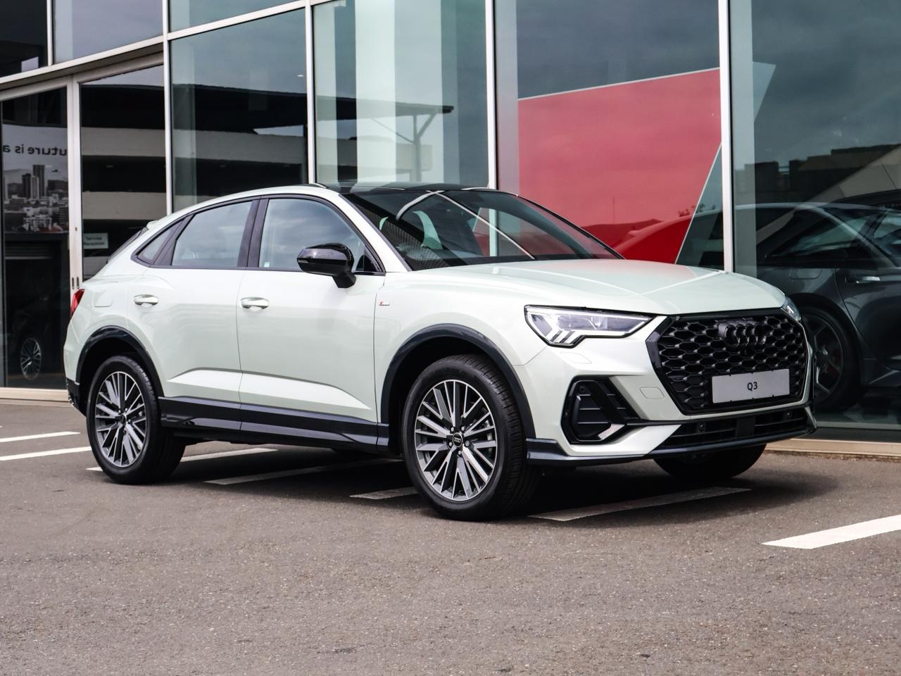New 2026 Audi Q3 Sportback 35TDI Black Edition