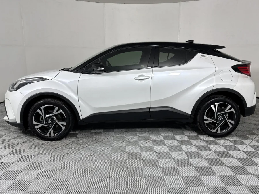 Used 2024 Toyota C-HR 1.2T Luxury - WeBuyCars The Dome