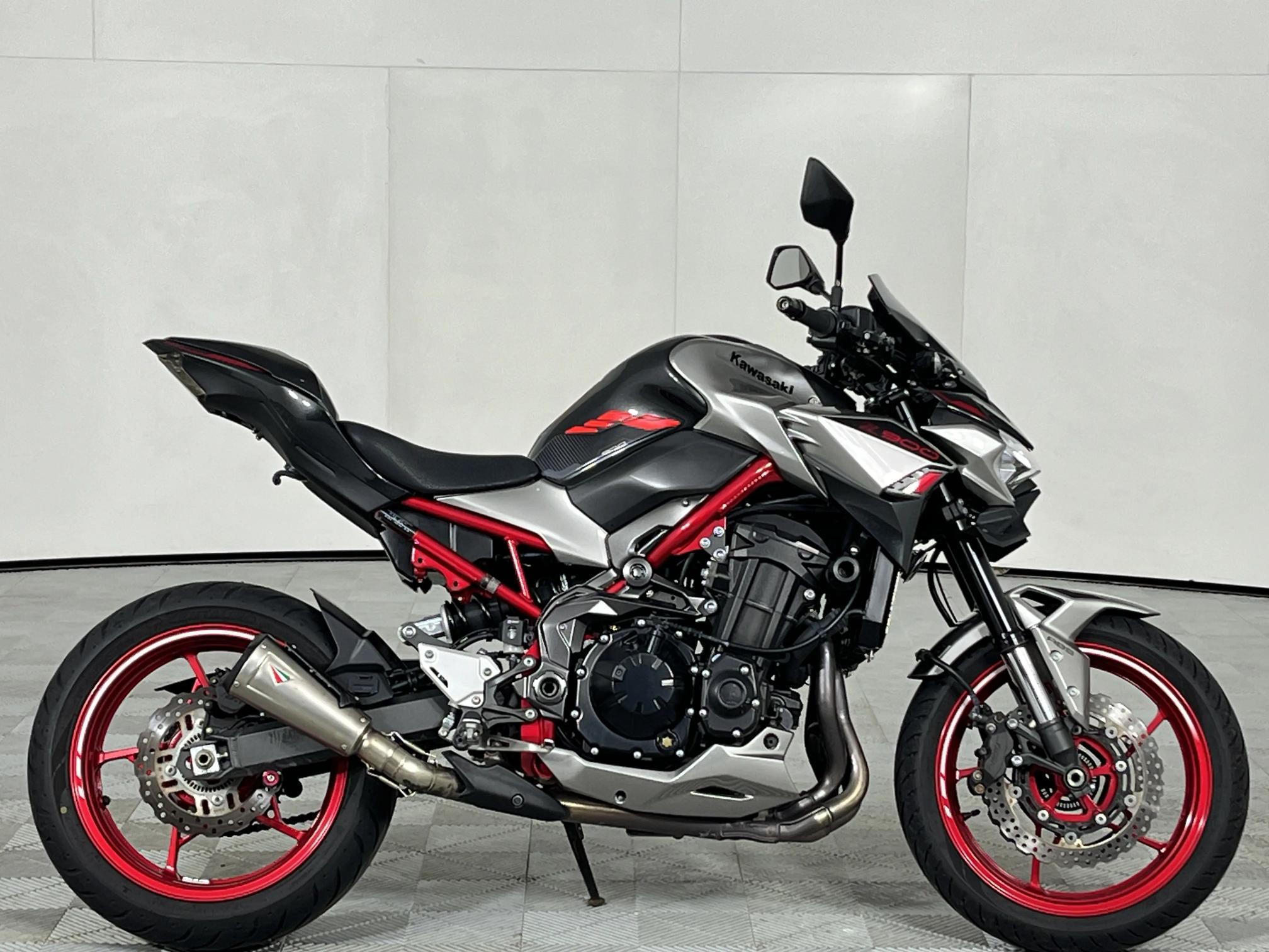 Used 2024 Kawasaki Z900 ABS