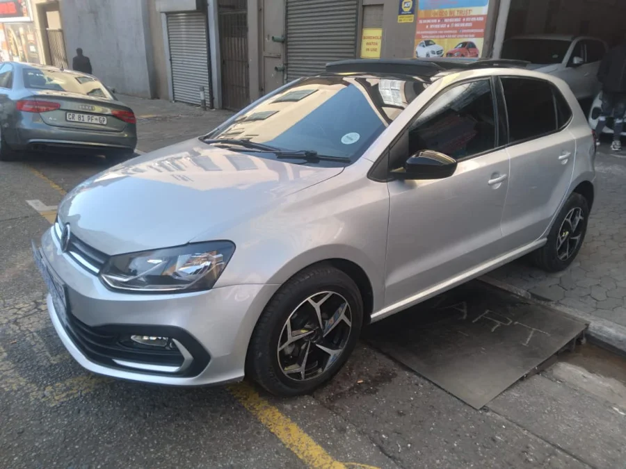 Used 2015 Volkswagen Polo hatch 1.2TSI Trendline - Carmart Auto Dealer Used 2015 Volkswagen Polo hatch 1.2TSI Trendline - Carmart Auto Dealer