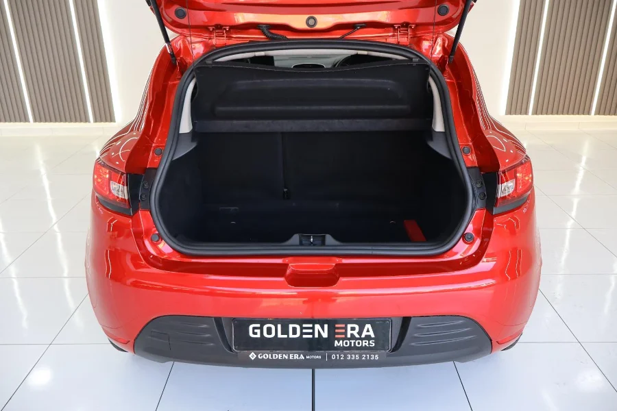 Used 2020 Renault Clio 66kW turbo Expression - Golden Era Motors Used 2020 Renault Clio 66kW turbo Expression - Golden Era Motors